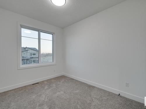 9 Pierwyck Loop, Spruce Grove, AB - Indoor Photo Showing Other Room