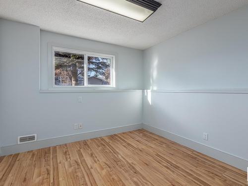 63 Alderwood Boulevard, St. Albert, AB - Indoor Photo Showing Other Room