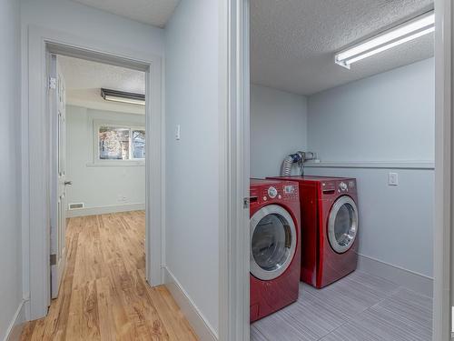 63 Alderwood Boulevard, St. Albert, AB - Indoor Photo Showing Laundry Room