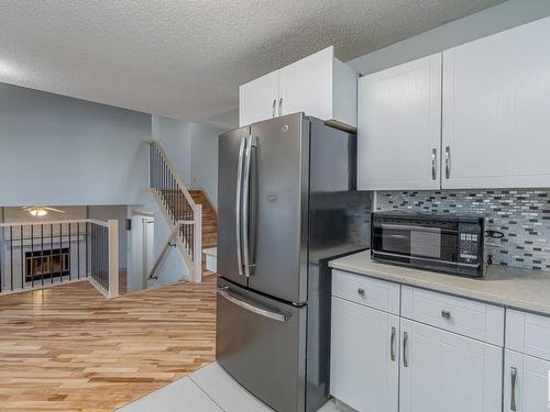 63 Alderwood Boulevard, St. Albert, AB - Indoor Photo Showing Kitchen