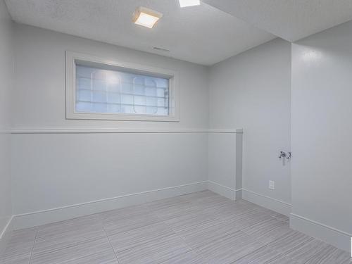 63 Alderwood Boulevard, St. Albert, AB - Indoor Photo Showing Other Room