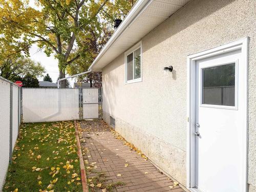 177 Brookwood Dr, Spruce Grove, AB 