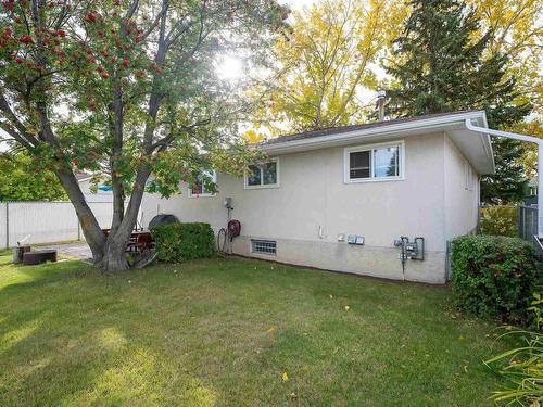 177 Brookwood Dr, Spruce Grove, AB 