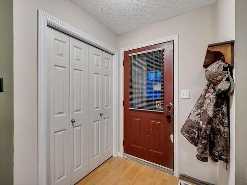 2920 25 Street, Edmonton, AB - Indoor Photo Showing Other Room