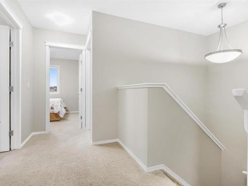 1512 27 Avenue, Edmonton, AB - Indoor Photo Showing Other Room