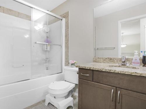 1512 27 Avenue, Edmonton, AB - Indoor Photo Showing Bathroom