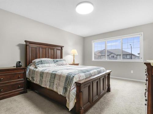 1512 27 Avenue, Edmonton, AB - Indoor Photo Showing Bedroom