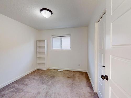 3207 13 Avenue, Edmonton, AB - Indoor Photo Showing Other Room