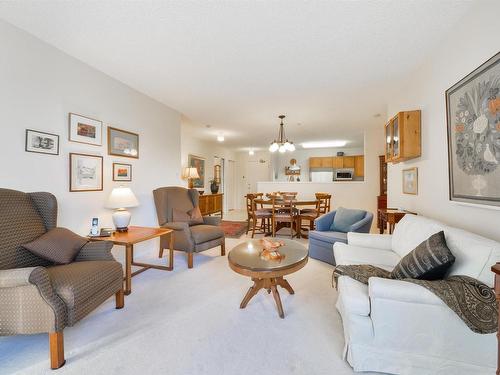 402 182 Haddow Close, Edmonton, AB - Indoor Photo Showing Living Room