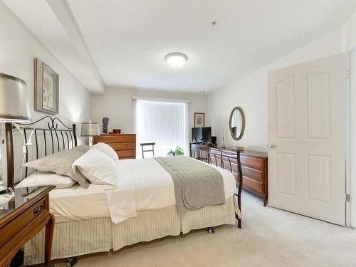 402 182 Haddow Close, Edmonton, AB - Indoor Photo Showing Bedroom