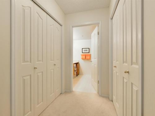 402 182 Haddow Close, Edmonton, AB - Indoor Photo Showing Other Room