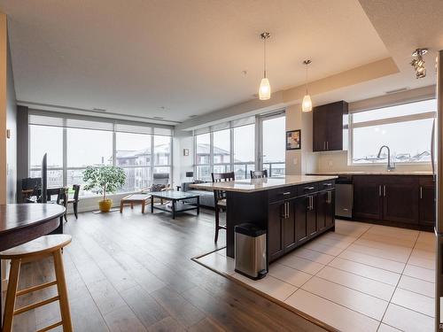 308 5151 Windermere Boulevard, Edmonton, AB - Indoor Photo Showing Kitchen