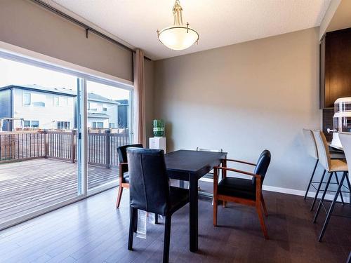 2921 Kostash Drive, Edmonton, AB - Indoor Photo Showing Dining Room