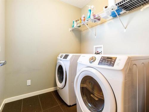 2921 Kostash Drive, Edmonton, AB - Indoor Photo Showing Laundry Room