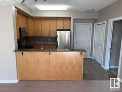 #301 11140 68 AV NW  Edmonton, AB T6H 2C2