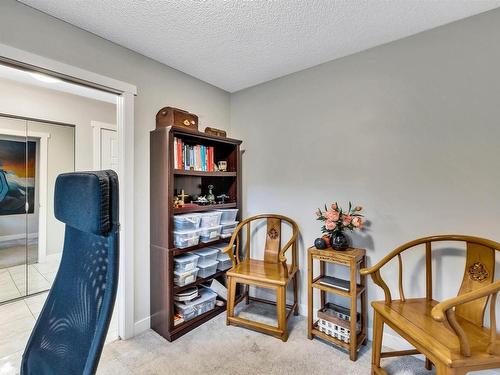 20 1005 Graydon Hill Boulevard, Edmonton, AB - Indoor