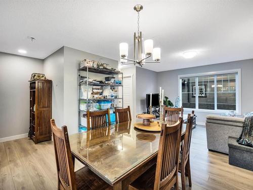 20 1005 Graydon Hill Boulevard, Edmonton, AB - Indoor Photo Showing Dining Room