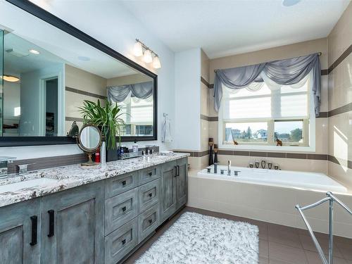 803 52328 Rge Road 233, Rural Strathcona County, AB - Indoor Photo Showing Bathroom