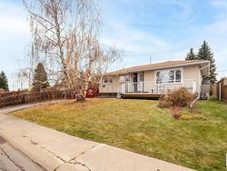 6103 87 AV NW  Edmonton, AB T6B 0K8