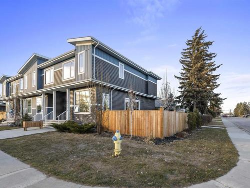 16004 98 Av Nw, Edmonton, AB 