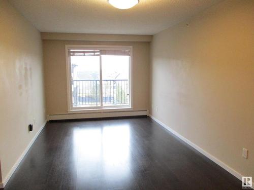 401 508 Albany Way Nw, Edmonton, AB - Indoor Photo Showing Other Room