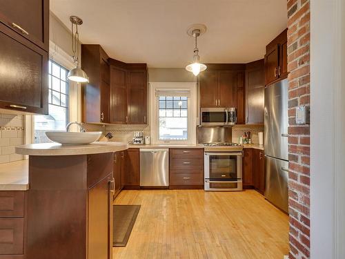 10526 127 Street, Edmonton, AB - Indoor Photo Showing Kitchen