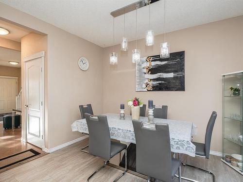 3 1780 Glastonbury Boulevard, Edmonton, AB - Indoor Photo Showing Dining Room