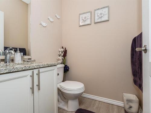 3 1780 Glastonbury Boulevard, Edmonton, AB - Indoor Photo Showing Bathroom