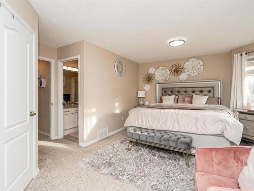 3 1780 Glastonbury Boulevard, Edmonton, AB - Indoor Photo Showing Bedroom