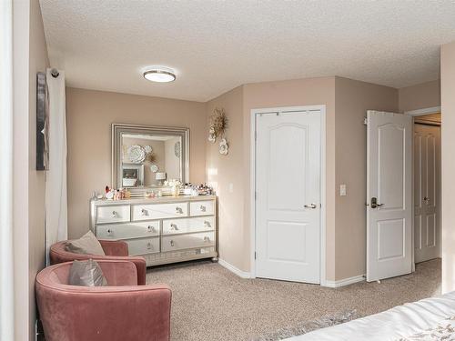 3 1780 Glastonbury Boulevard, Edmonton, AB - Indoor Photo Showing Bedroom