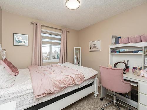 3 1780 Glastonbury Boulevard, Edmonton, AB - Indoor Photo Showing Bedroom