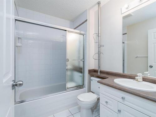 9519 155 Street, Edmonton, AB - Indoor Photo Showing Bathroom