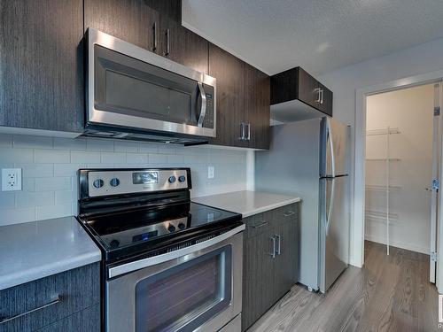 24 2215 24 Street, Edmonton, AB - Indoor Photo Showing Kitchen With Stainless Steel Kitchen