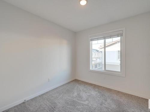 24 2215 24 Street, Edmonton, AB - Indoor Photo Showing Other Room