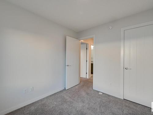 24 2215 24 Street, Edmonton, AB - Indoor Photo Showing Other Room