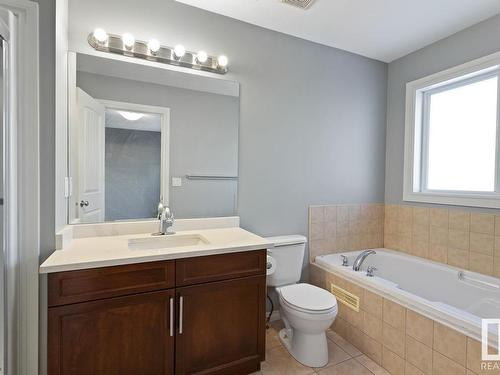 21152 46 Avenue, Edmonton, AB - Indoor Photo Showing Bathroom