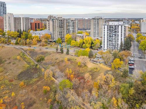 423 11618 100 Avenue, Edmonton, AB - Outdoor With View