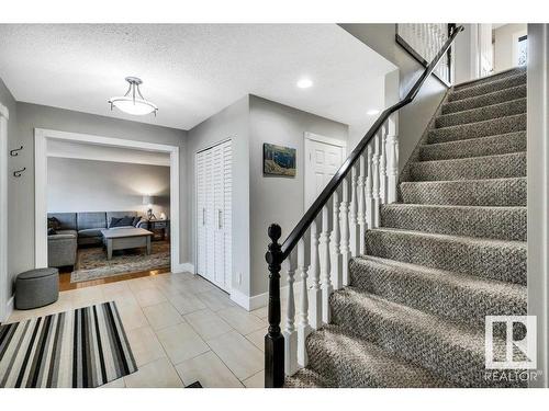 16 Westridge Crescent, Edmonton, AB - Indoor Photo Showing Other Room