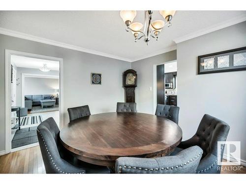 16 Westridge Crescent, Edmonton, AB - Indoor Photo Showing Dining Room