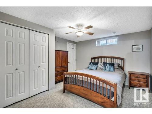 16 Westridge Crescent, Edmonton, AB - Indoor Photo Showing Bedroom