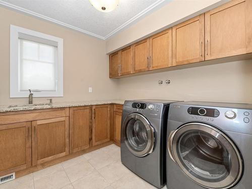 8728 101 Avenue, Edmonton, AB - Indoor Photo Showing Laundry Room