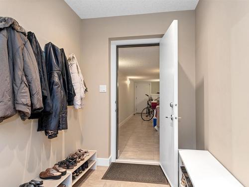 8728 101 Avenue, Edmonton, AB - Indoor With Storage