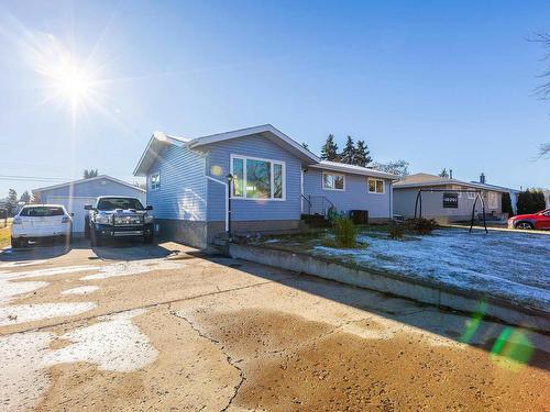 10201 98 Av, Morinville, AB 