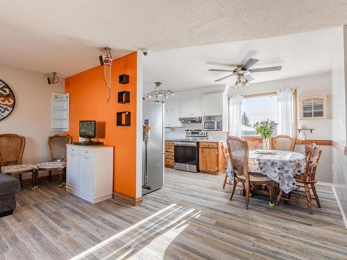 10201 98 Av, Morinville, AB 