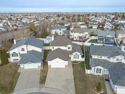 6512 154 AV NW  Edmonton, AB T5Y 2N7