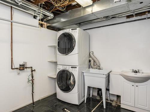 11231 75 Avenue, Edmonton, AB - Indoor Photo Showing Laundry Room