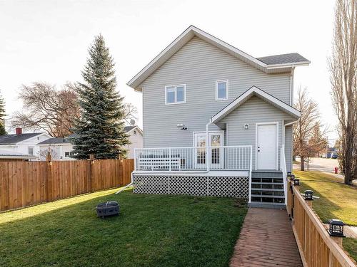 5123 51 Av, Stony Plain, AB 