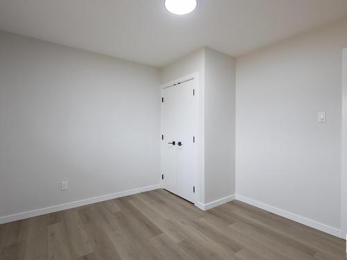 15239 83 Avenue, Edmonton, AB - Indoor Photo Showing Other Room