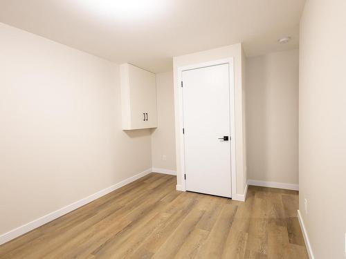 15239 83 Avenue, Edmonton, AB - Indoor Photo Showing Other Room