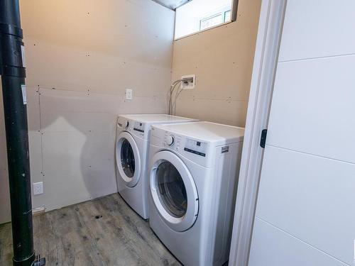 15239 83 Avenue, Edmonton, AB - Indoor Photo Showing Laundry Room